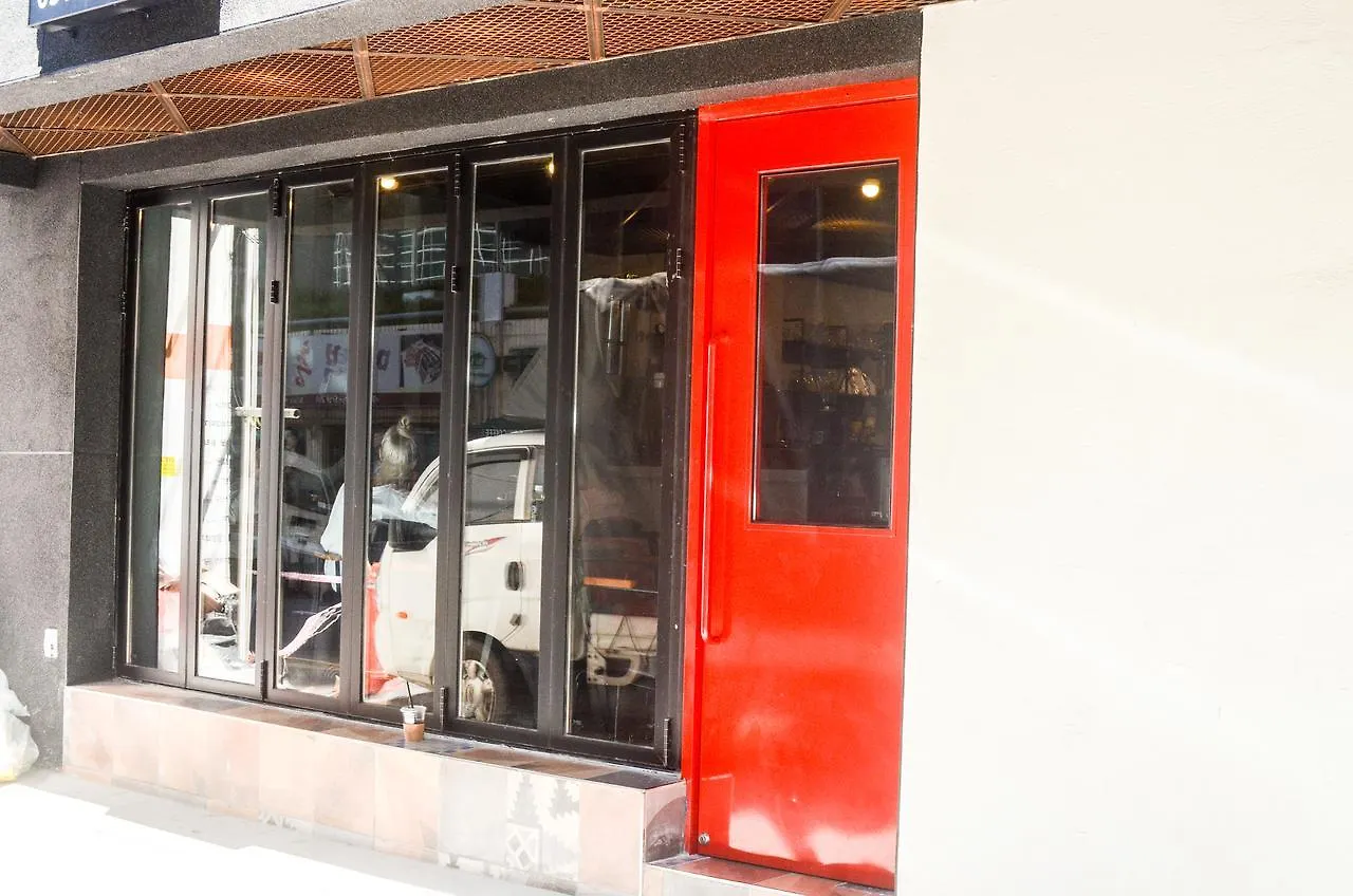 Πανσιόν One Way Guesthouse Μπουσάν